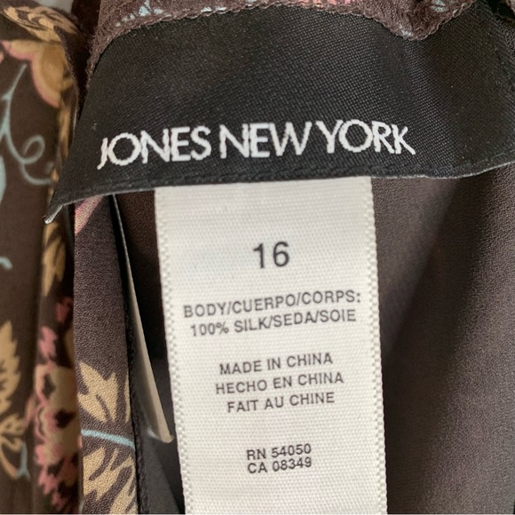 100% SILK Womens Mid Length Skirt
Floral Print Excellent ‘Like New’ Cond… - Picture 3 of 7